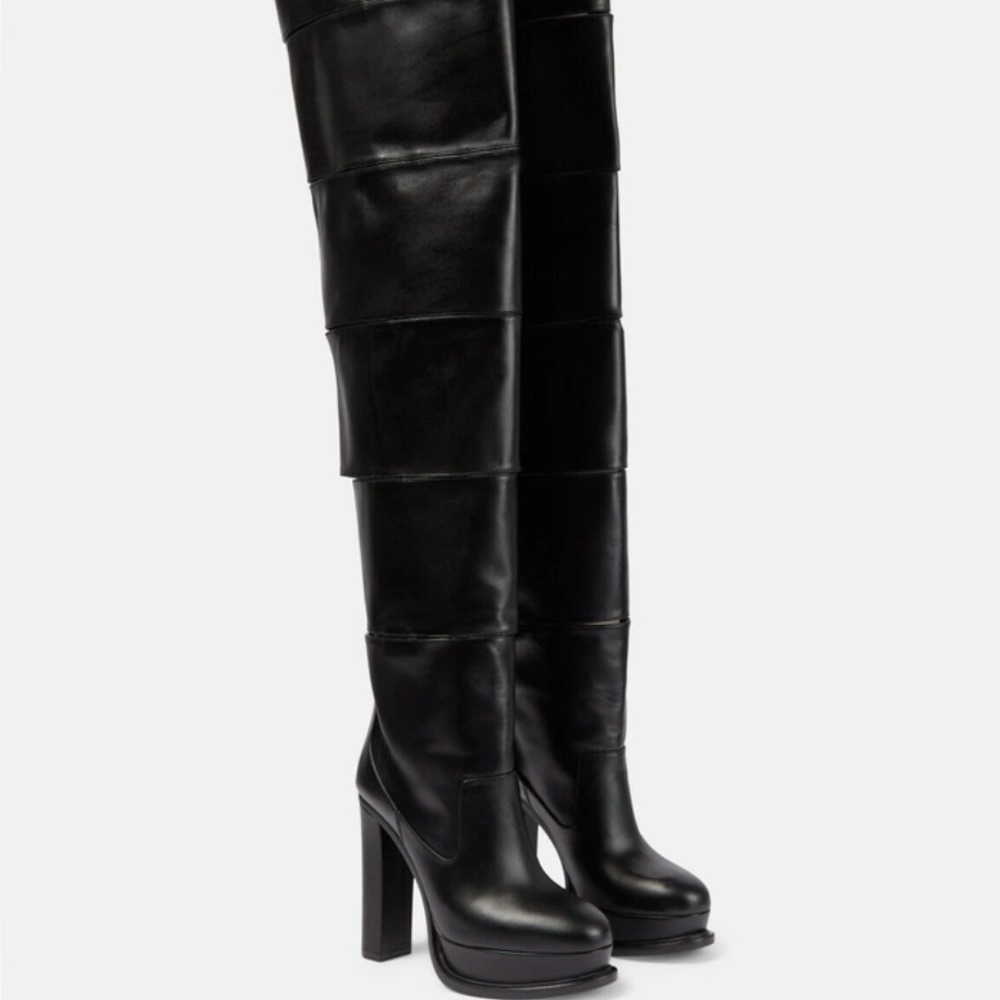 Alexander McQueen Elegant Black Over-the-Knee Boots
